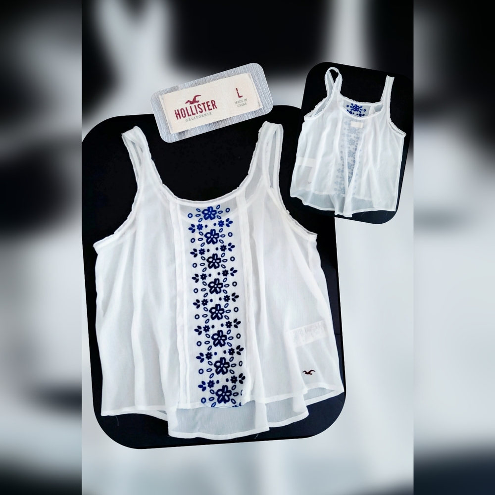 Hollister White Tank Top with Blue Floral Design Size Lg